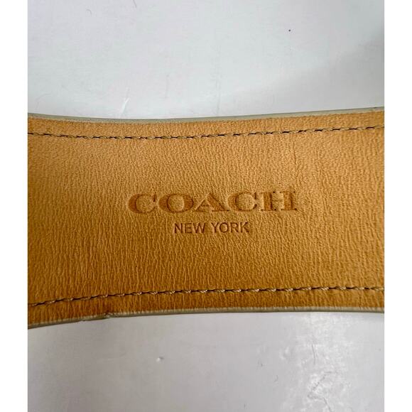 Coach Legacy Two Toned Clutch with matching bracelet - Picture 9 of 10